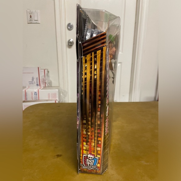 Monster High Cleo de Nile and Deuce Gorgon Boo York 2014 12” dolls NWT NRFB - Picture 7 of 10